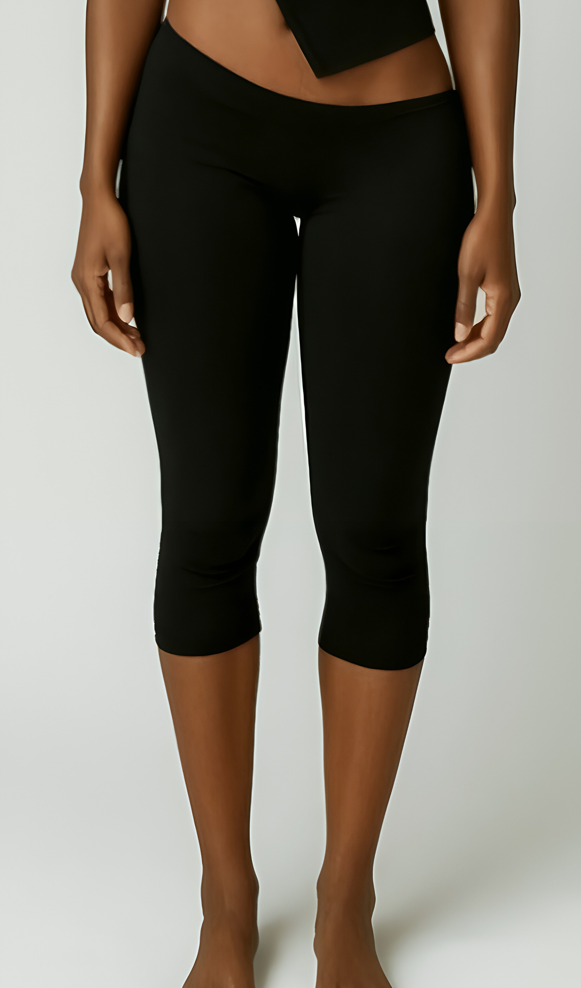 Linl Slant capri Shorts