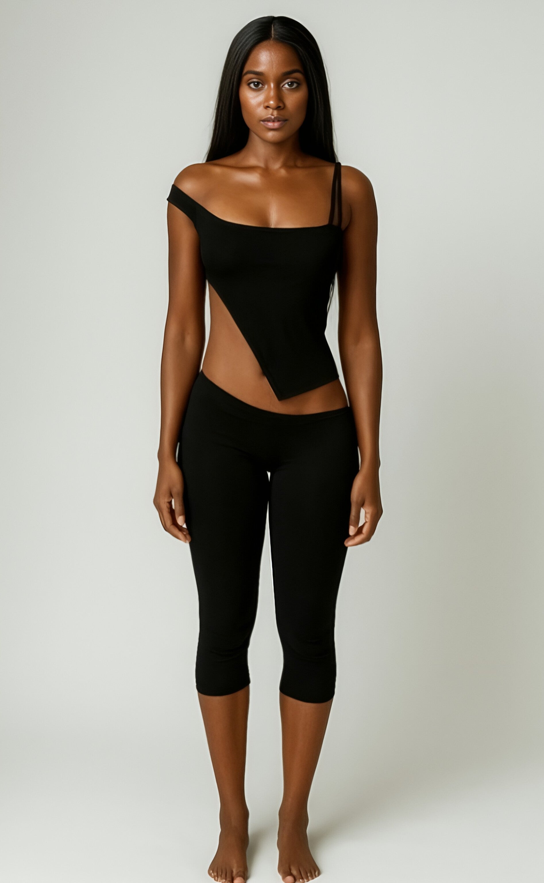 Linl Slant capri Shorts